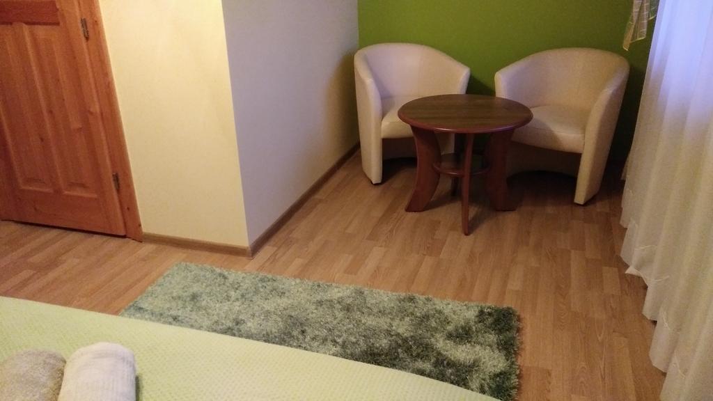 Pokoje Goscinne Dzianisz Экстерьер фото